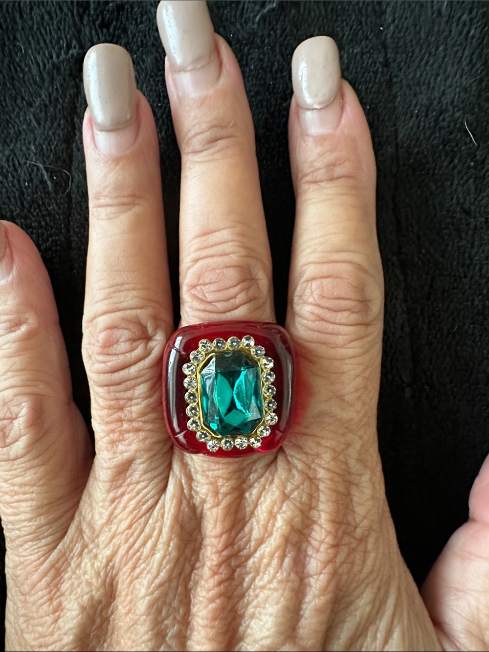 Red Bubble Style Statement Ring with Emerald Center and Crystal Halo Size 8 - Picture 4 of 5